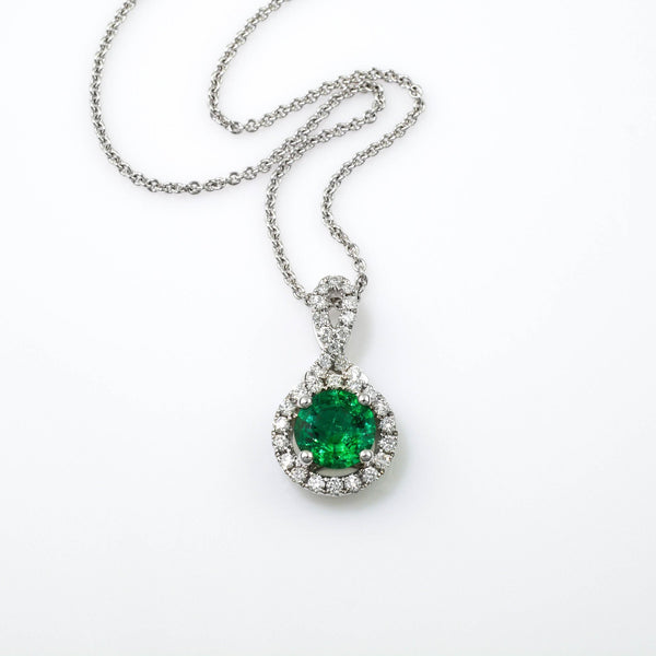 Fall 2019 and Winter 2020 Jewelry Trends That Will Upgrade Your Look