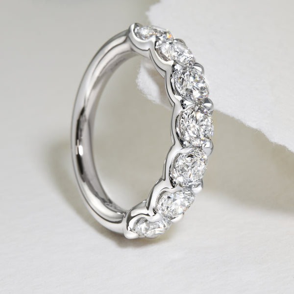 Whopping Diamond Band