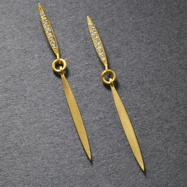 Svelte Gold Drops With Diamonds