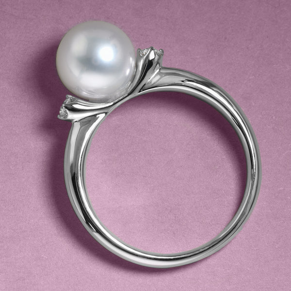 Sculpted Pearl Ring