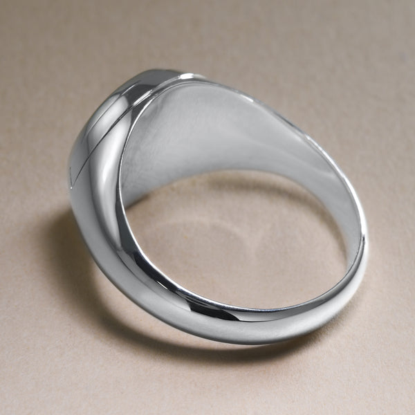 Gent's Signet Ring With A Secret