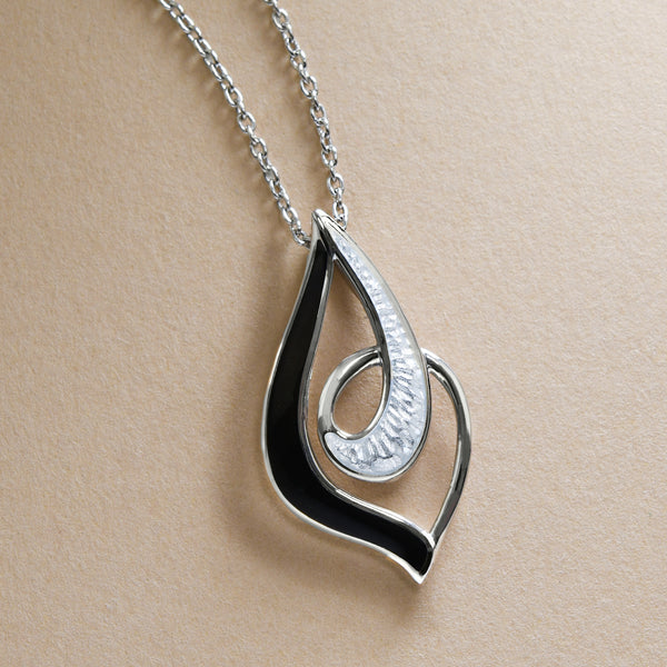 Black And White Swirl Pendant