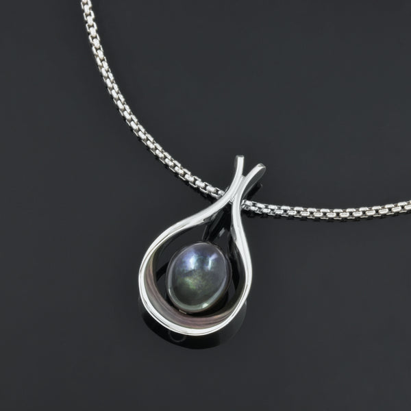 Black Pearl Raindrop Pendant - Plante Jewelers