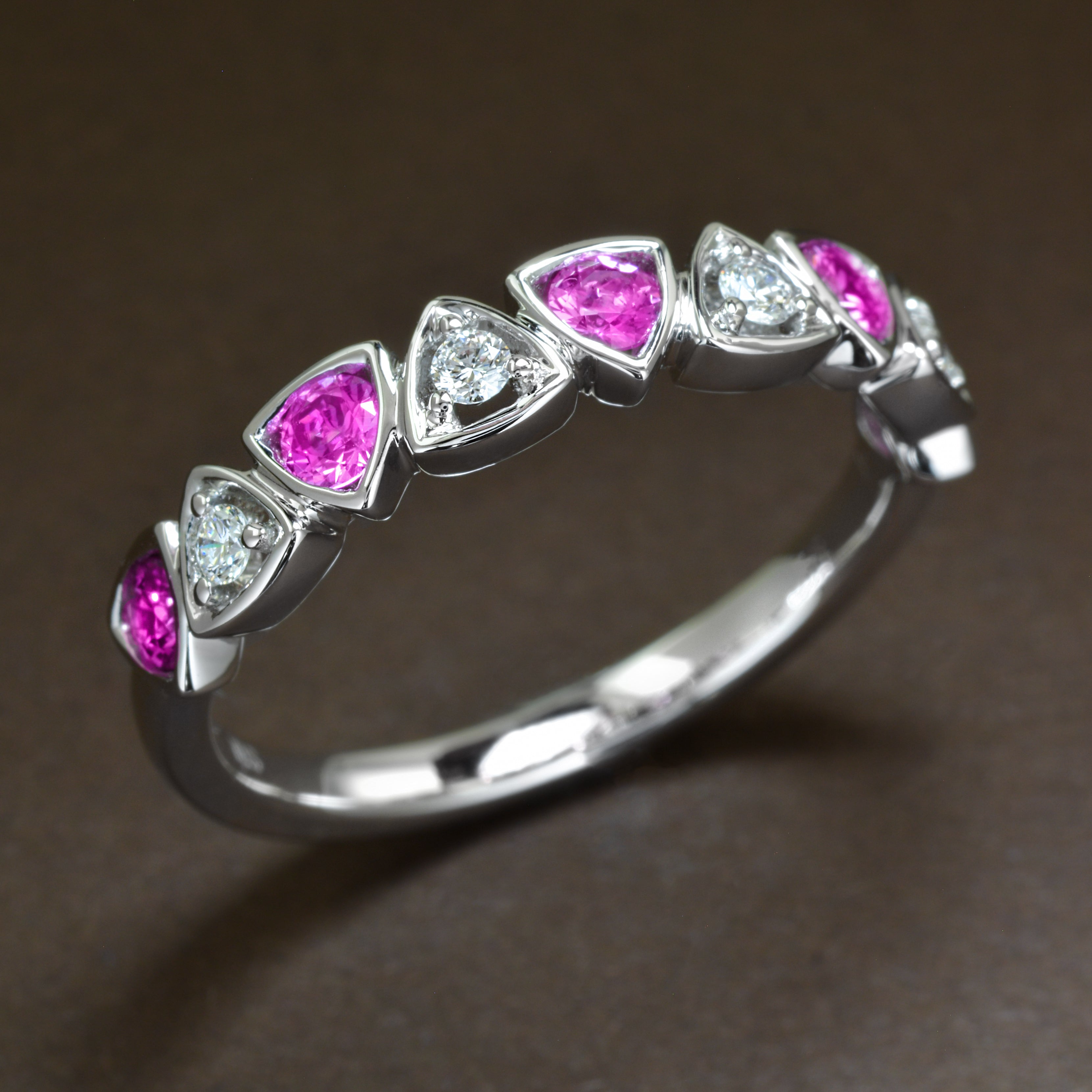 Hot Pink Sapphire Ring (5.5) 14k gold | Loupe Troop
