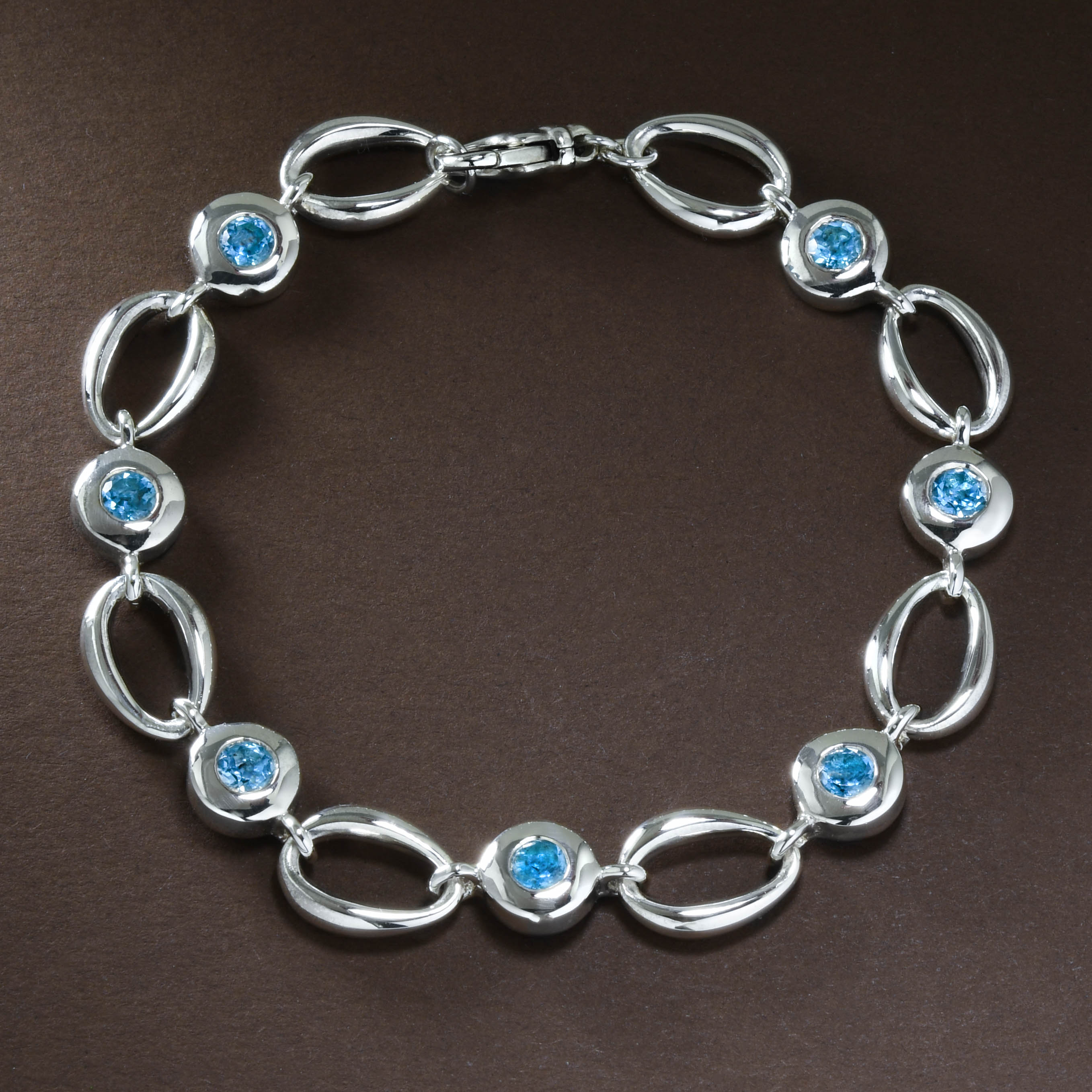 Bracelets – Diamond / Silver / Gold Bracelets at Plante Jewelers Swansea MA