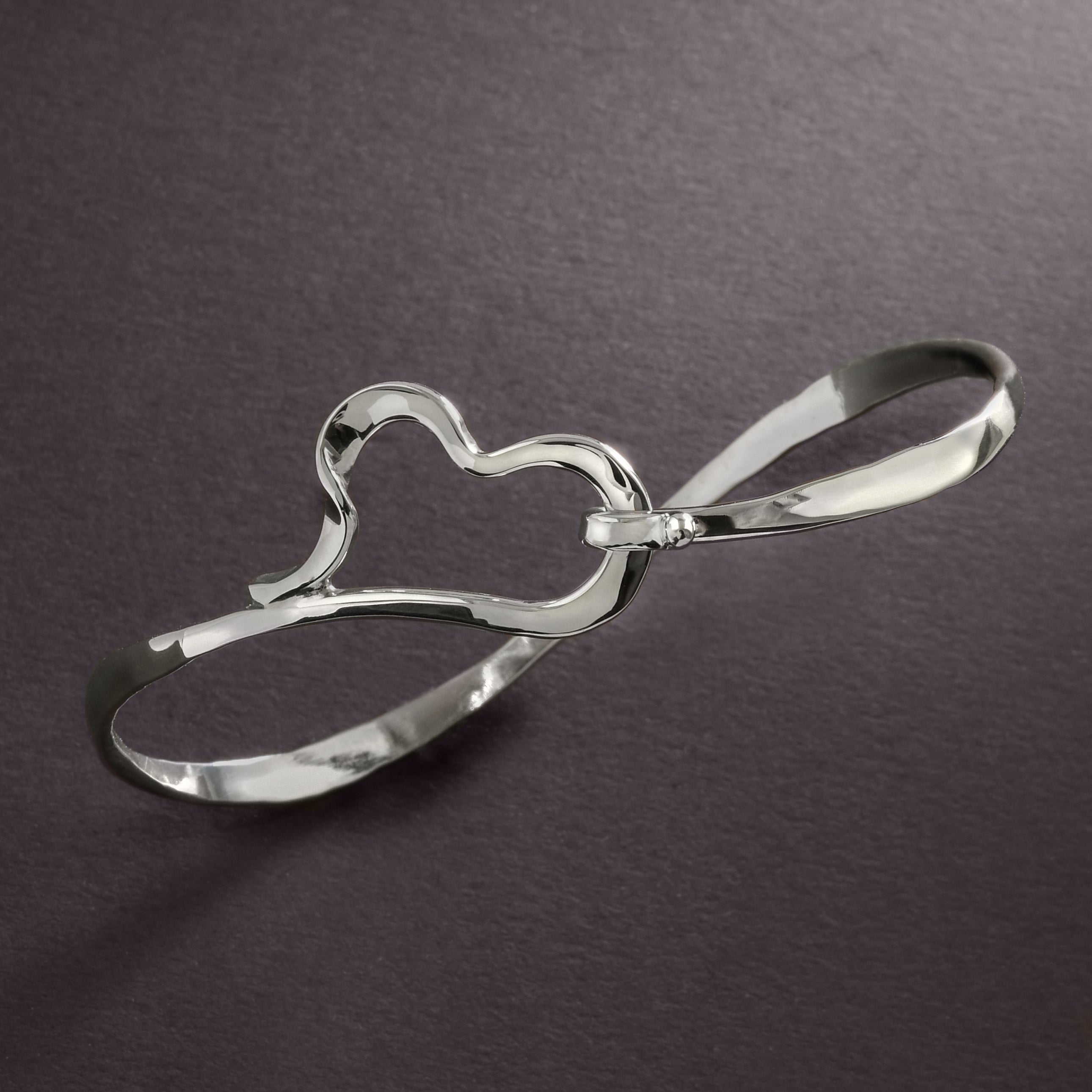 Handmade Wavy Heart Bangle - Plante Jewelers