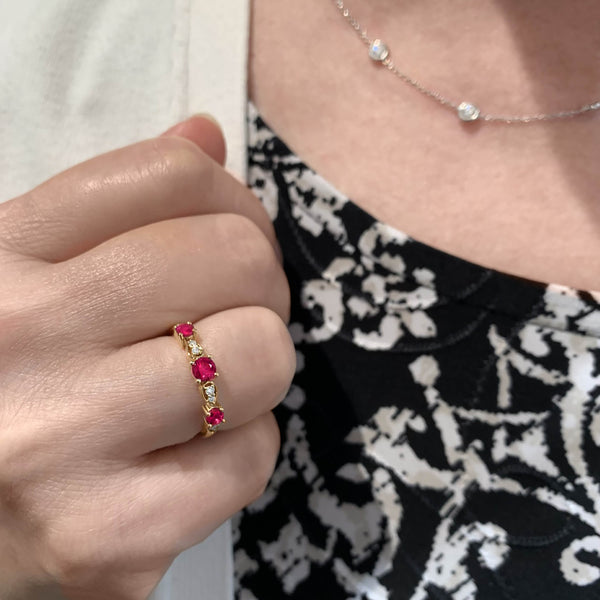 Glowing Ruby and Diamond Ring In Yellow Gold